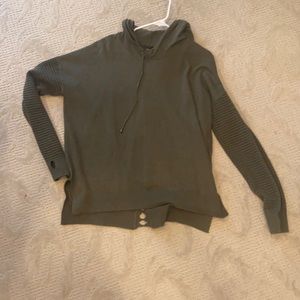 Green lightweight sweater great for spring